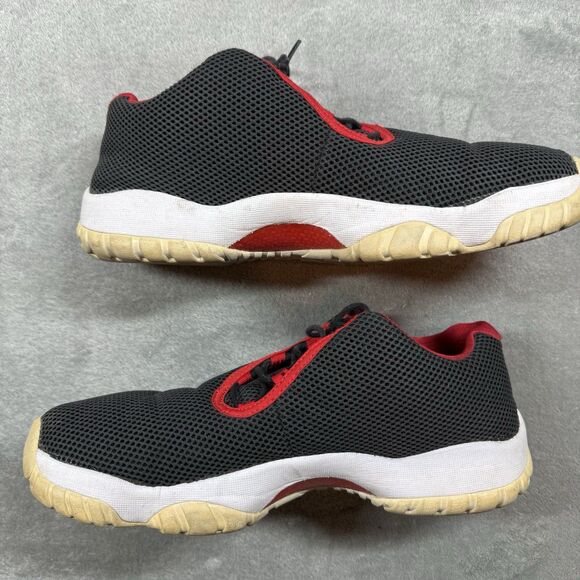 Size 12 - Air Jordan Future Low Black Red Basketball Sport Athlete Workout - Picture 2 of 9